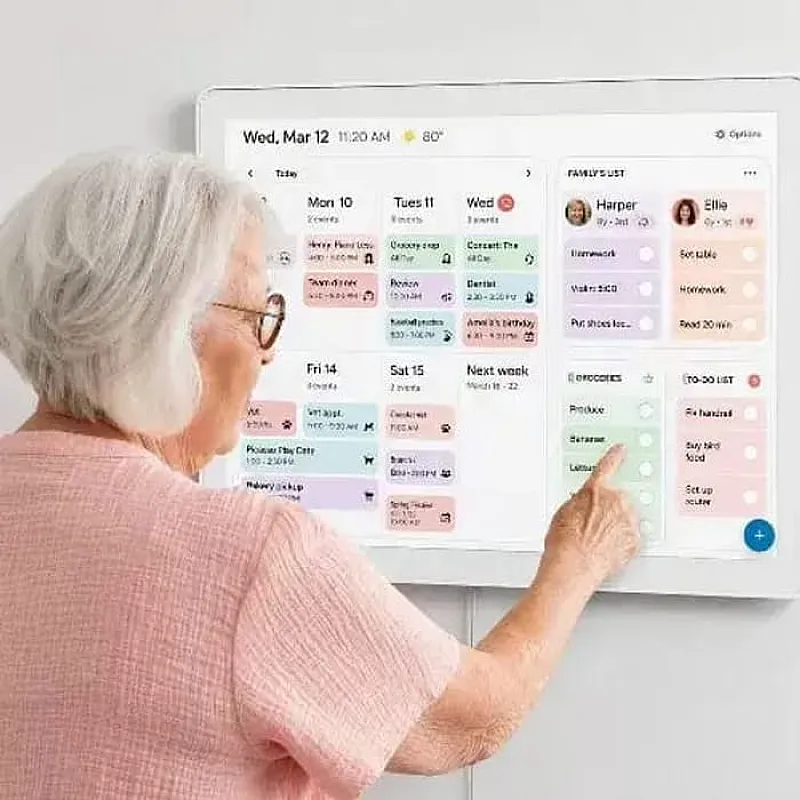Win a Skylight Calendar Max