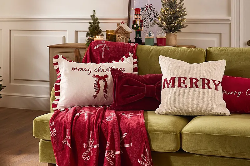 Win 1 of 5 £200 Gift Cards from B&M