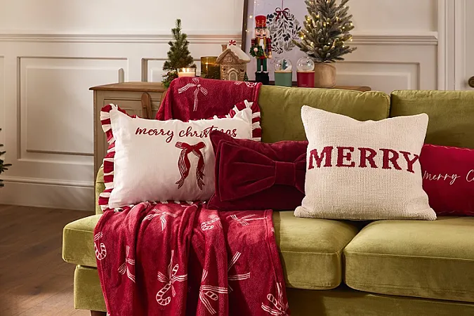 Prize image for Win 1 of 5 £200 Gift Cards from B&M