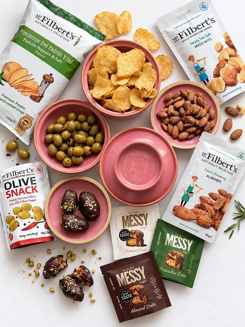 Win Set of Hokan Bowls, Mr Filberts Gourmet Selection Box, 6 Messy Date Pouches