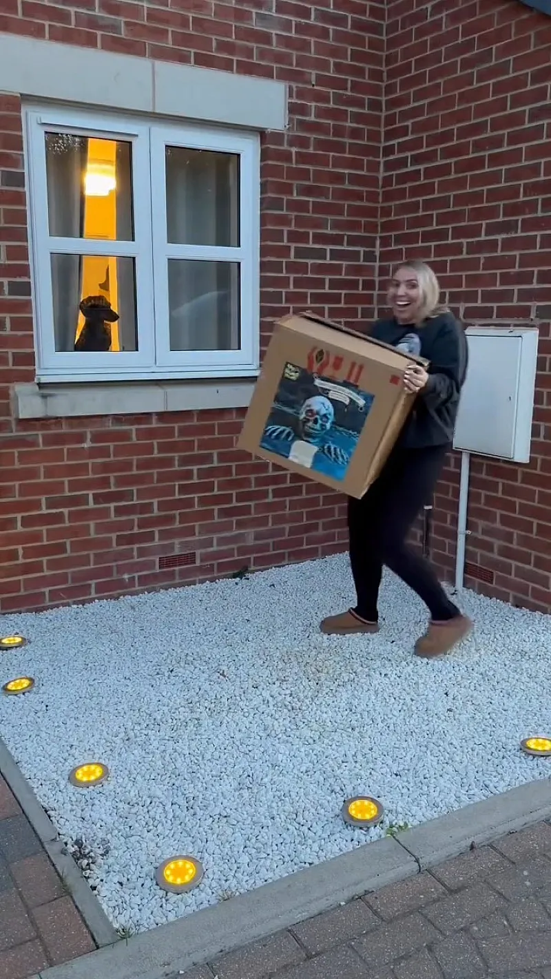 Win a Giant Talking Skull & Hands!