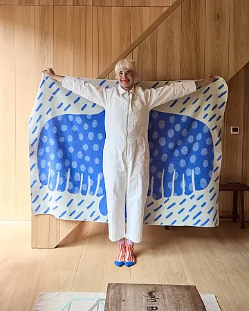 Prize image for Win a Pure New Wool Bluebird Blanket