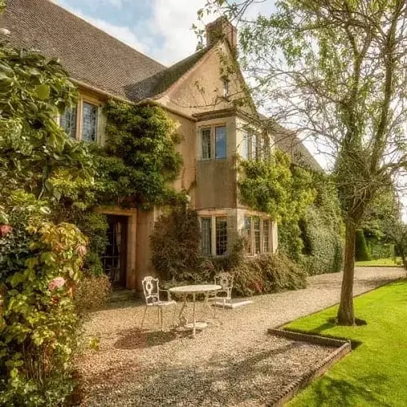 Win an Overnight Stay for Two at Mallory Court