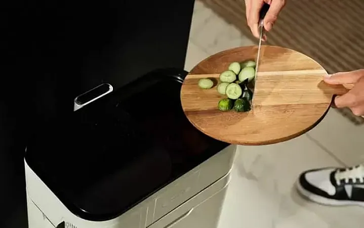Prize image for Win a Smart Food Scrap Bin