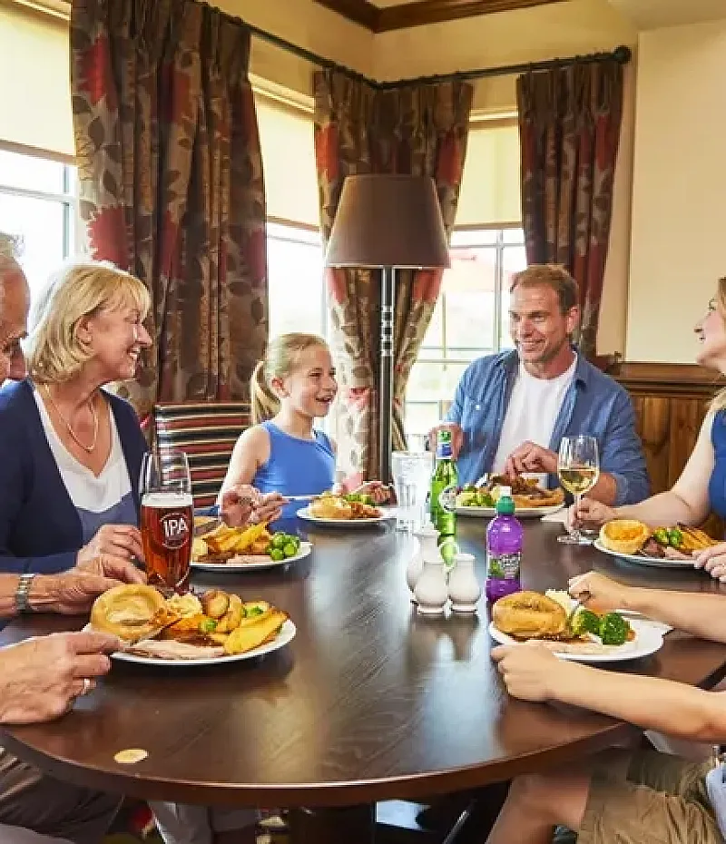 Win 1 of 4 £50 vouchers at Farmhouse Inns