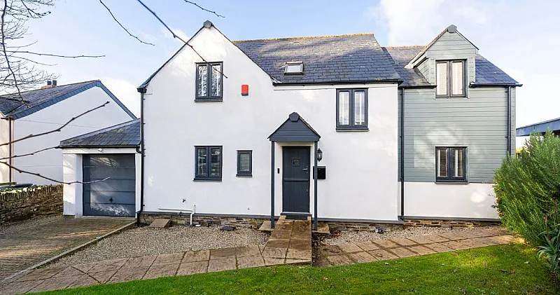Win a 3-Night Stay at TREALLEN ROCK, Cornwall