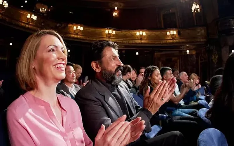 Win £150 Theatre Tokens x10