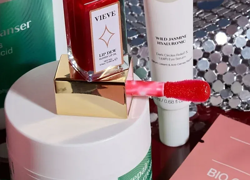 Glamour Competition Worth Over £245