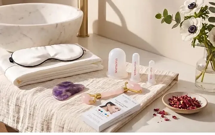 Win White Lotus Beauty Crystal Self Care Ritual Collection