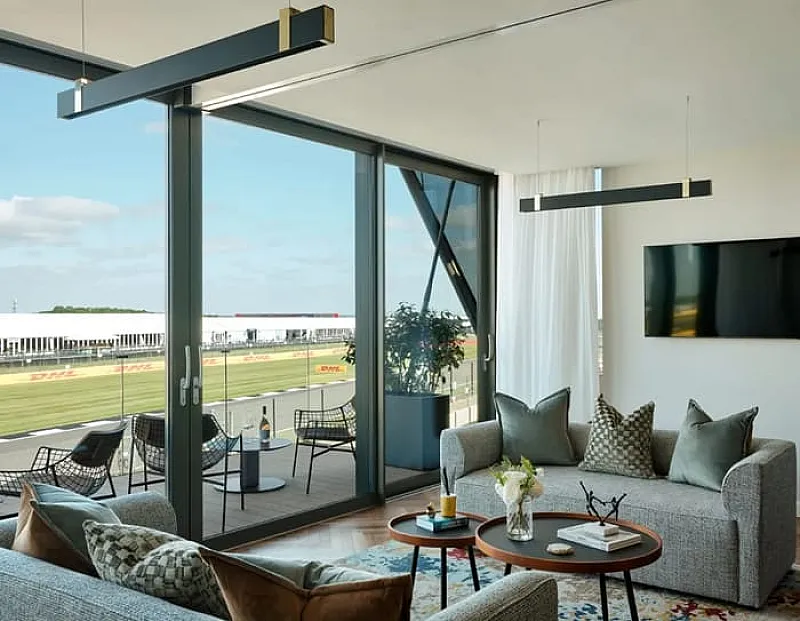 Win a Trackside Stay & £250 HERA Gift Card