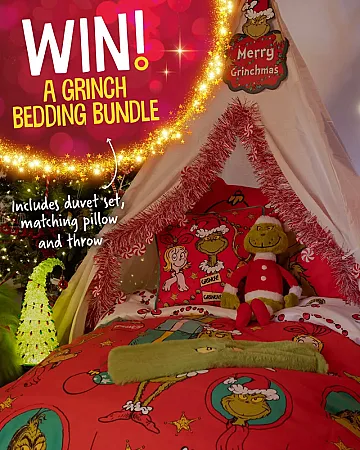Prize image for Win a Grinch Bedding Bundle!