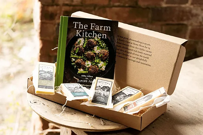 Win a recipe book & a cheddar tasting box