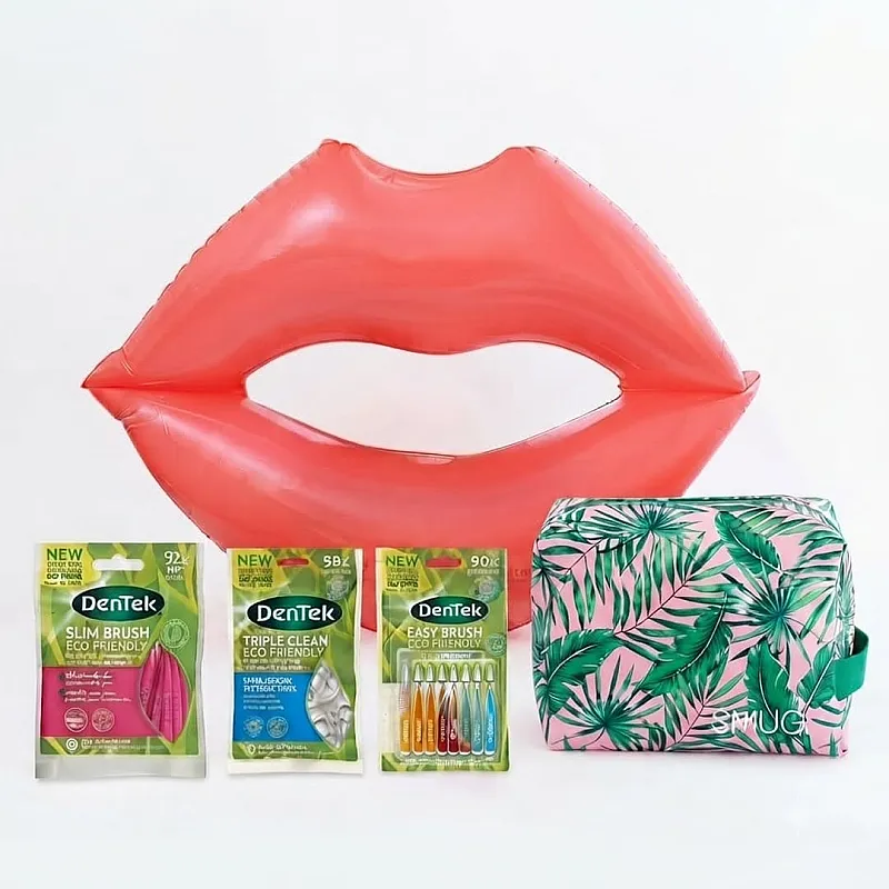 Win a holiday bundle with a lip-shaped pool float