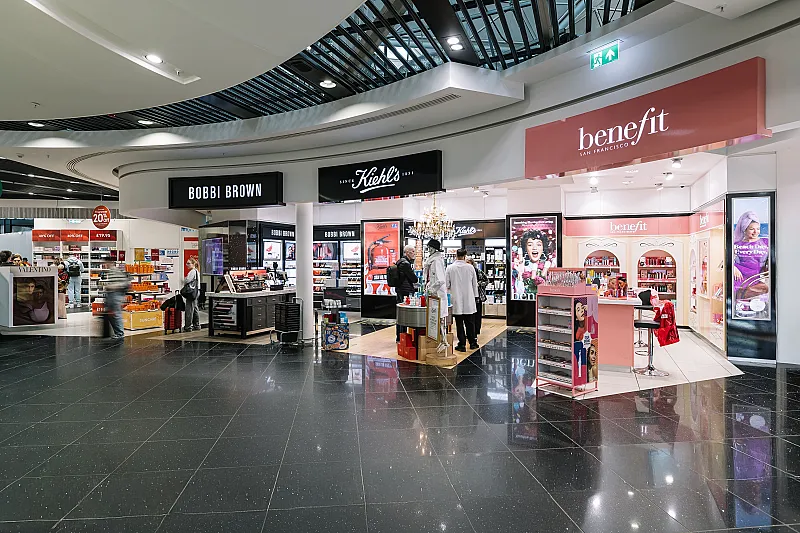 Win a £1,500 Travel Voucher with £250 in Airport Vouchers