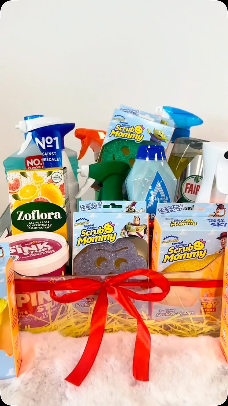 Win ULTIMATE @Scrubdaddyuk Bundle Featuring Toy Story Collection