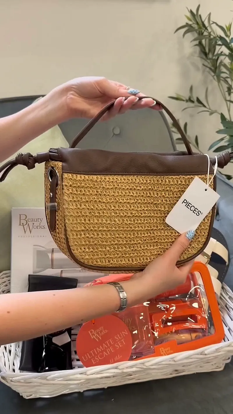 Win a Holiday Hamper, worth over £250!
