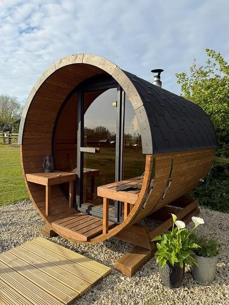 Win a Cosy Cow Sauna Experience for 6 in Portesham, Dorset