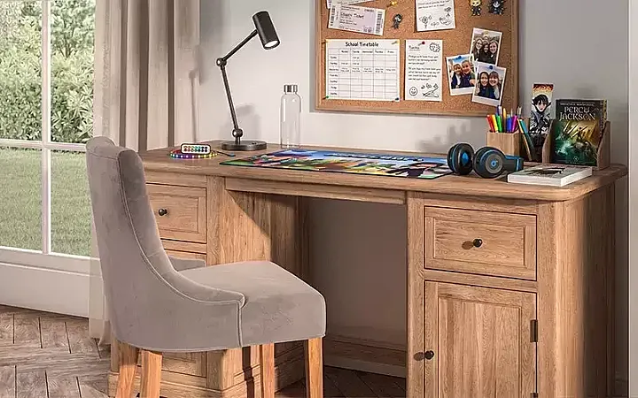 Win a £500 Oak Furnitureland Voucher for Your Dream Study