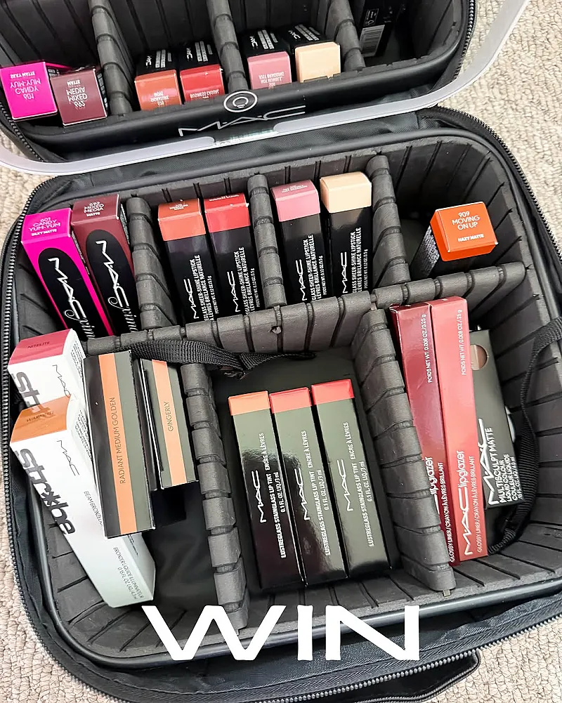 Win a MAC Cosmetics Makeup Case