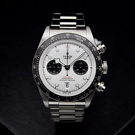 Win a Tissot PRX Powermatic 80 40mm. RS