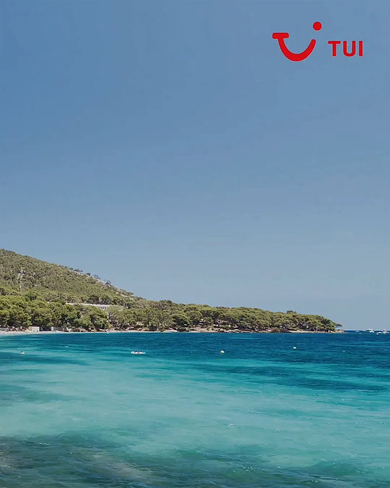 Win 1 of 3 £1000 TUI Gift Cards!