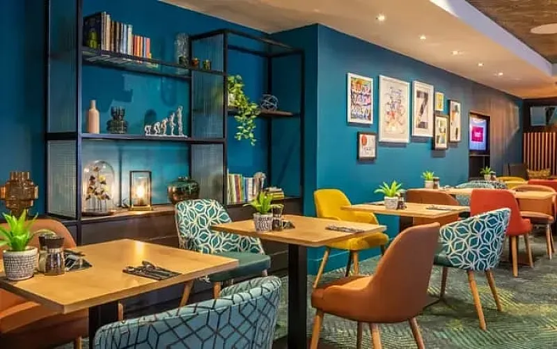 Win a Luxury One Night Stay at Holiday Inn Oxford
