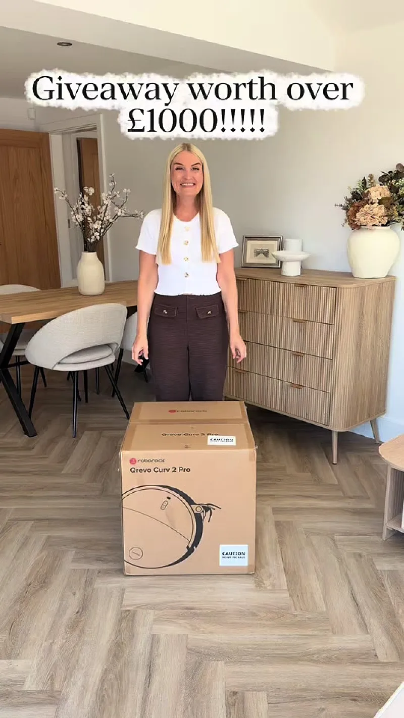 Win a Qrevo Curv 2 Pro Robot Vacuum