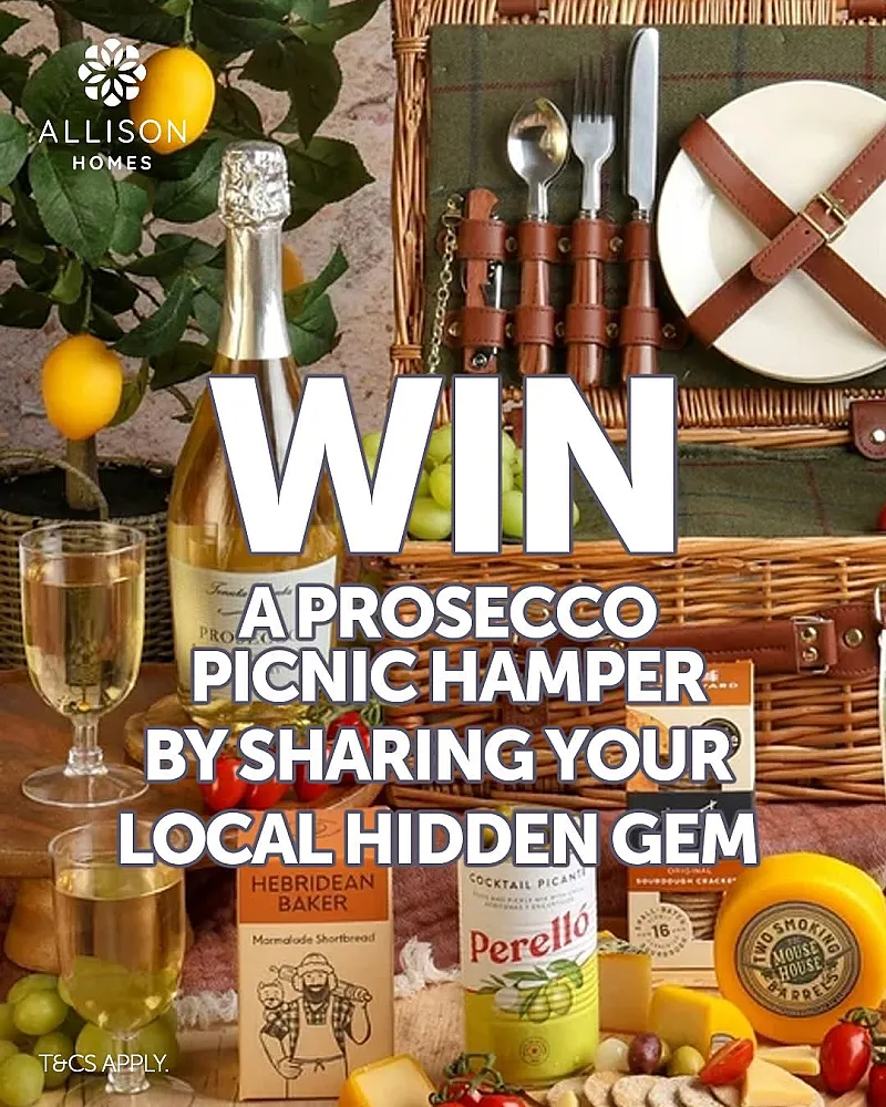 Win a Prosecco Picnic Hamper