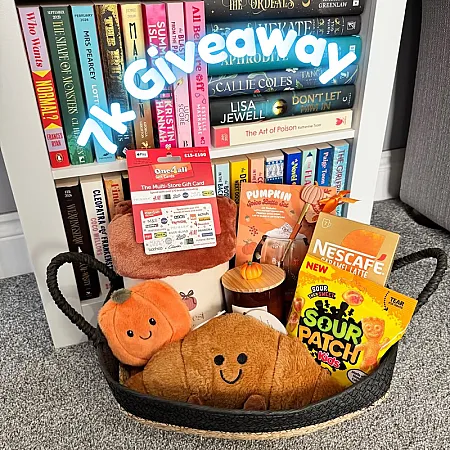 Prize image for Win a gorgeous autumnal prize which includes a £15 voucher