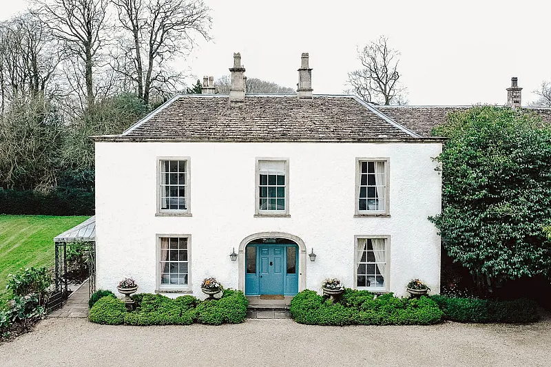 Win An Overnight Stay For Up To 20 Guests At Kingscote House In The Cotswolds