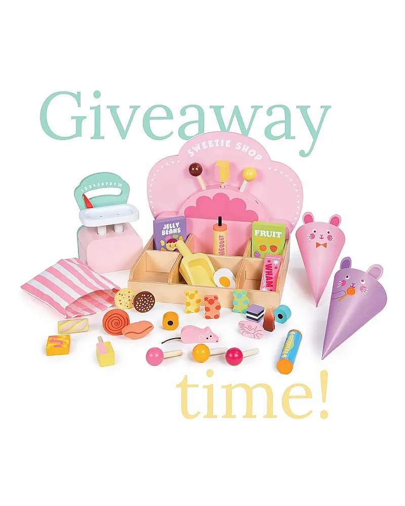 Win the Bestselling Sweetie Pic N Mix Sweet Shop