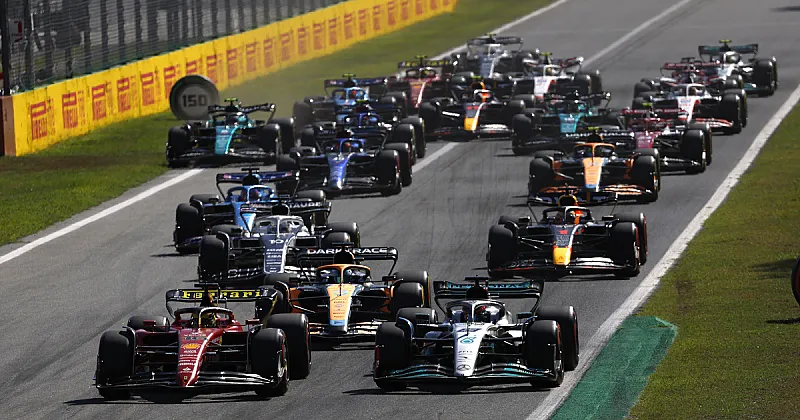 Win a Formula 1 Sports Bottle, Thermal Mug or Tote Bag