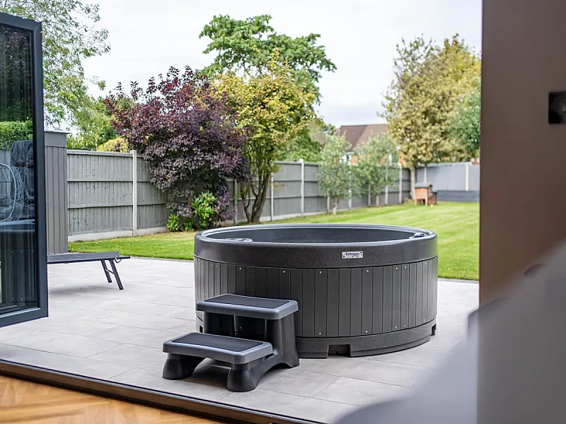 Win a Hot Tub worth £4,000